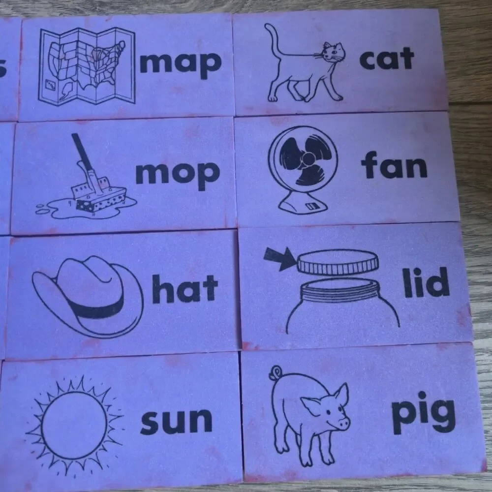 Lakeshore Learning Writing Simple Words Learning Center TT828 CVC Phonics Stamps